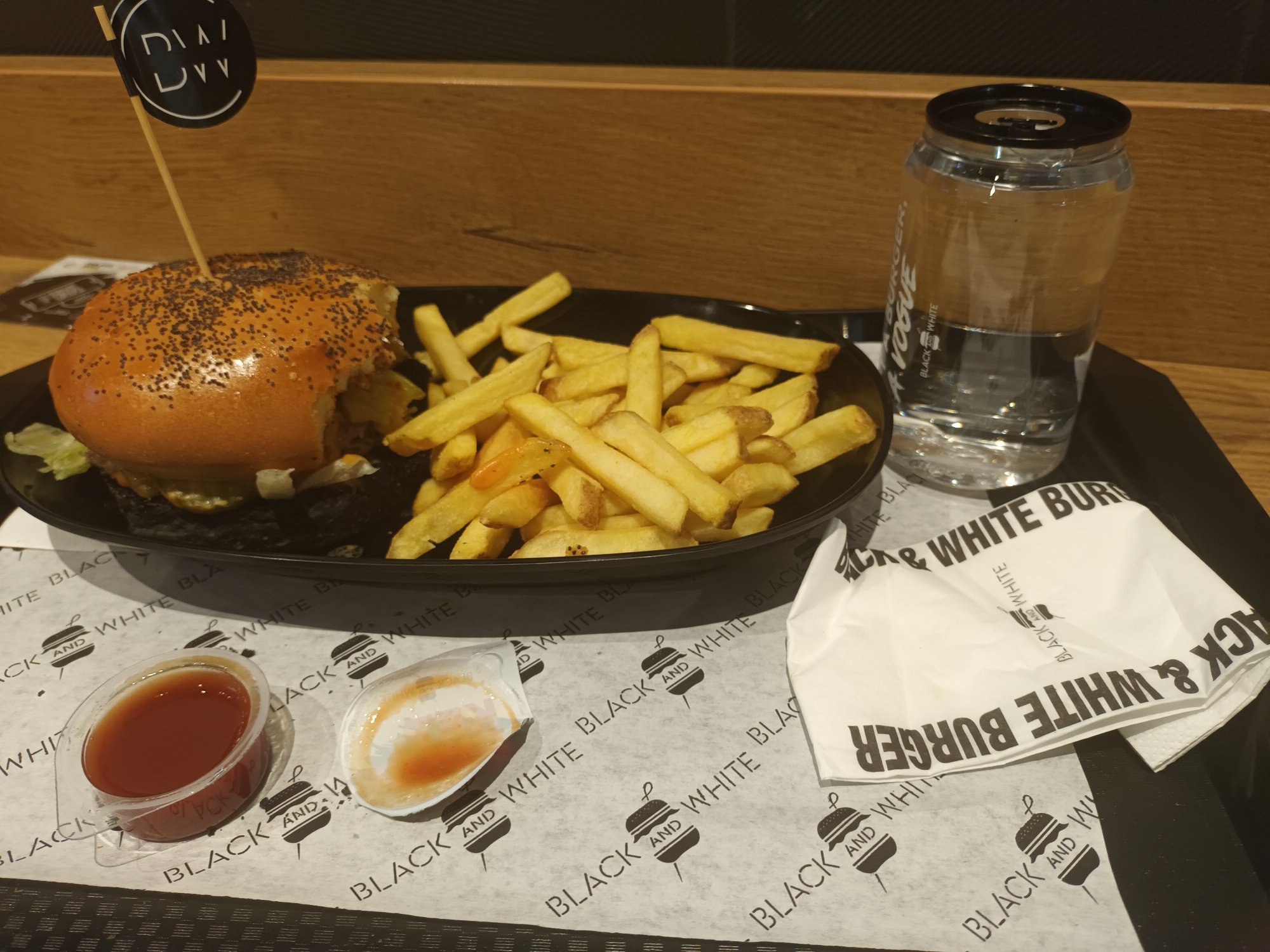 Black and White Burger