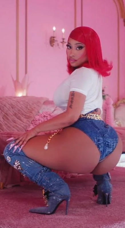 Nicki Minaj Big Booty V0 Sk12f7umsbjb1