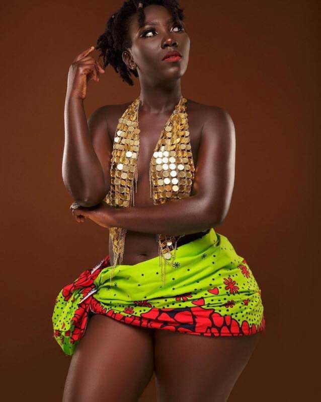 Akua Kyeremanteng Ebony Lookalike 5