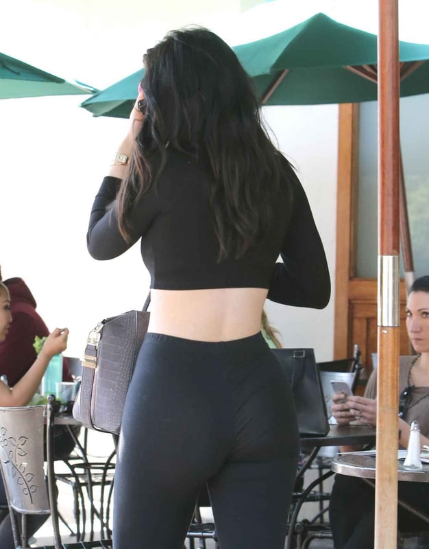 Kylie Jenner Booty In Tights At Urth Caffe In West Hollywood May 2015_2