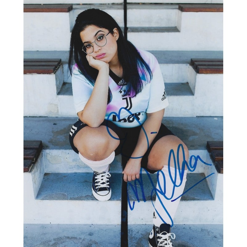 Autographe Melha Bedia