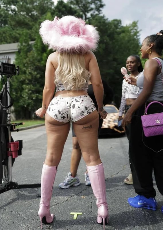 Latto Got A Fat Ass Booty V0 K2yqay83vg2e1