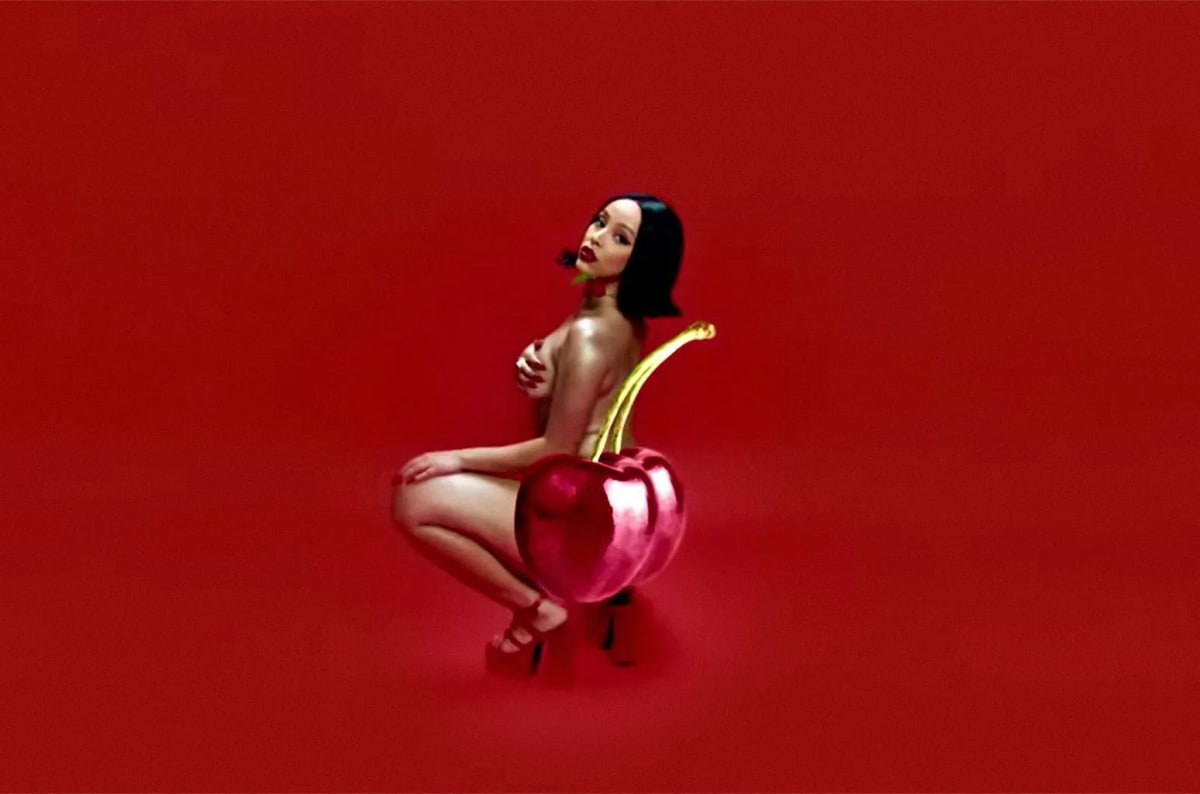 Doja Cat Juicy Mv 2019 Billboard 1548