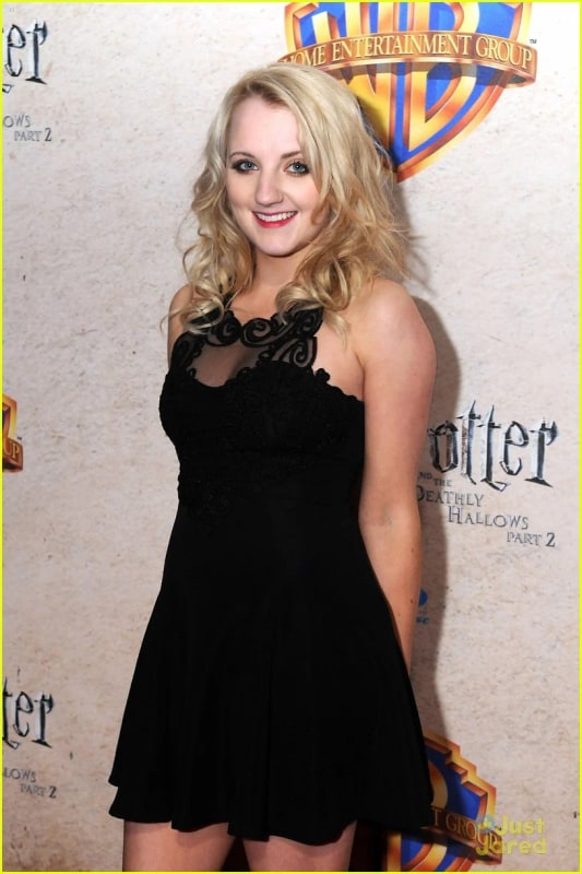 Evanna Lynch Jewel Line 05
